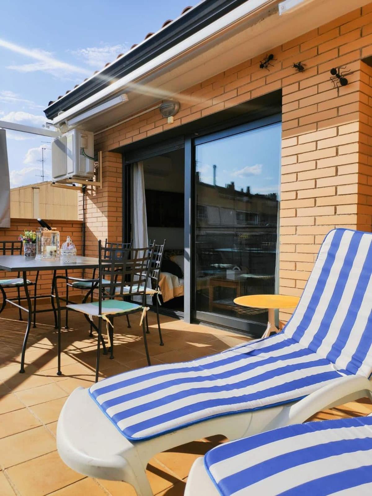 Acogedor Atico Duplex En Tremp Appartement Buitenkant foto