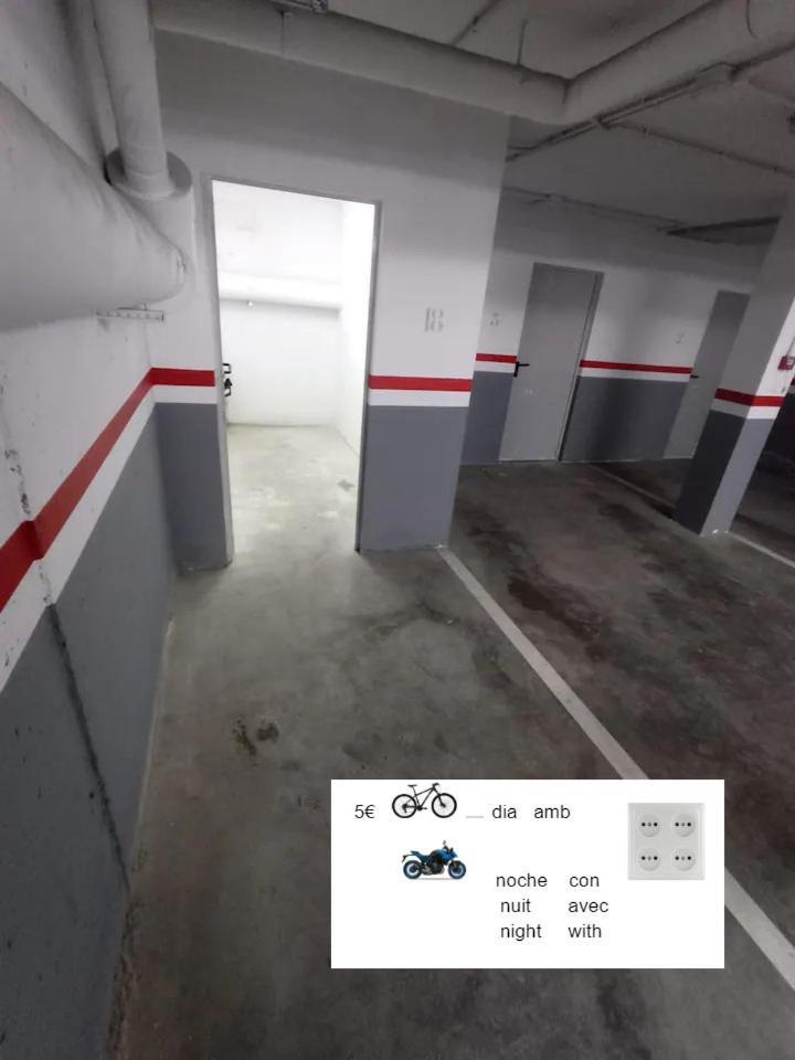 Acogedor Atico Duplex En Tremp Appartement Buitenkant foto